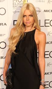 Sophie charlene akland monk (born 14 december 1979) is an australian singer, actress, model, and media personality. Sophie Monk Wikipedia