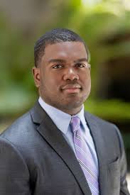 Alumni Council Exec Committee Members Highlight Their Raven Pride