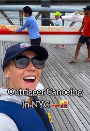 Canoe Adventures in Manhattan: A Free Experience!