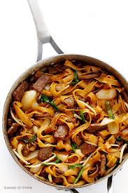 Beef Chow Fun Beef Noodles Stir Fry Recipes Gimmesomeoven Com Beef Noodle Stir Fry Food Beef And Noodles