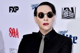 Marilyn manson, born january 5, 1969 in canton, ohio, is an american actor and musician who played the role of ron tully on the fx original series sons of anarchy. Marilyn Manson Talks The Pale Emperor Sons Of Anarchy