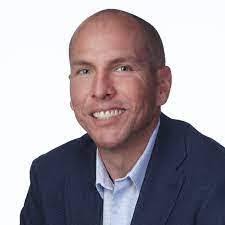 Nell Beyer's Instagram, Twitter & Facebook