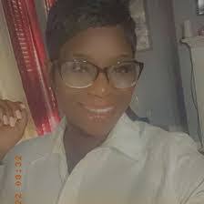 Deon Bacon's Instagram, Twitter & Facebook