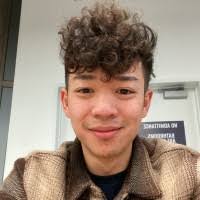 Aaron Louie's Instagram, Twitter & Facebook