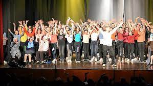 Type de marché de travaux : Limoux College Delteil Le Concert Solidaire Fait Le Plein Ladepeche Fr