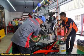 Kindly contact your preferred dealer before visiting. 2018 Honda Impian X Concept Showroom Johor Bahru V2 16 Bikesrepublic