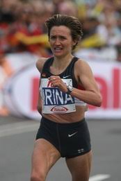 Switzer in die geschichte ein. Ad Letics Vermarktet Marathonlauferin Irina Mikitenko