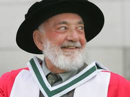 Thomas Kinsella, one of Ireland's finest poets, has died, aged 93