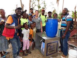 Votre contribution toute première est de rester en bonne santé. About Agir Ensemble Association Safe Water Cube