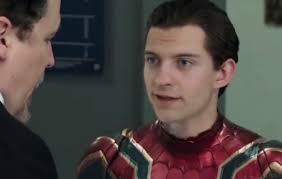 Tobey maguire was a teen actor before establishing a varied, rich film career in works like the ice storm (1997), pleasantville (1998), the cider house rules (1999) and seabiscuit (2003). Enter The Tobey Verse Deep Fake Video Sees Tobey Maguire Replacing Tom Holland In Spider Man Far From Home