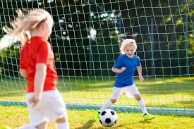 Arena, barro, suelo, fútbol, jugando, fango, material, niños, niños, fangoso 3500x1988,951924 Futbol Infantil El Derecho De Los Ninos A Jugar Embarazoymas