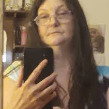 Marcia Rutter's Instagram, Twitter & Facebook