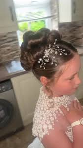 Stunning Communion Dresses for Your Little Princess