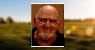 Thomas Snapp's Instagram, Twitter & Facebook