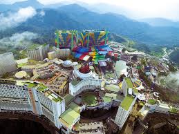 World largest hotels, with world smallest rooms. First World Hotel The Largest Hotel In The World