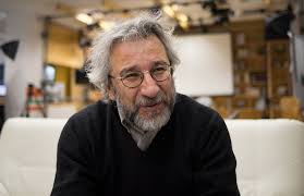 Yapımcı hasan saltık, kalp krizi nedeniyle. Journalist Can Dundar Faces Up To 35 Years In Prison English