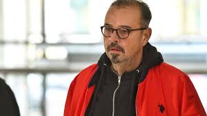 Popescu piedone founded an ngo named asociația pentru protecția cetățeanului (association for the protection of the citizen. Piedone Found Tens Of Millions Of Lei Worth Of Goods In An Economat Warehouse In Jilava There S A Lot To Dig But We Re Not Afraid