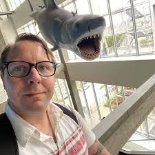 The MCU really created this visual of Iron Man looking thru his helmet &  it's been adapted in so many things afterwards that I think it's a minor  detail that's taken for