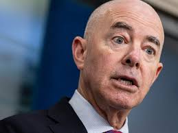 Litany of inexplicable security failures emerges in Trump assassination  attempt