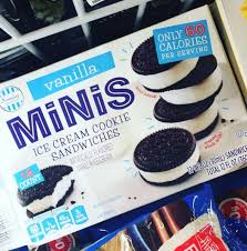 The calories that is present in an ice cream bar of one bar serving of 46 grams totals up to 150 calories. Pint Sized Ice Cream Sandwiches Minis Ice Cream Cookie Sandwiches
