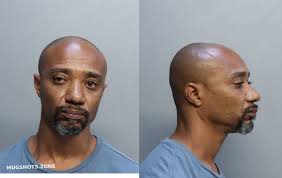 ROSS NATHANIEL LEIGHTON 02/25/2022