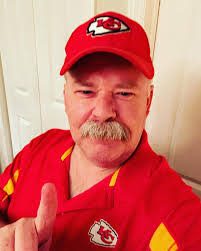 Tim Hooper's Instagram, Twitter & Facebook