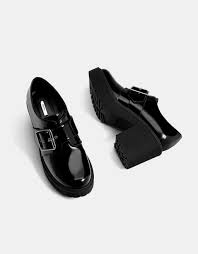 mid heel platform shoes with buckle discover this and many more items in bershka with new products every we plataforma sapato sapatos da moda sapato abotinado