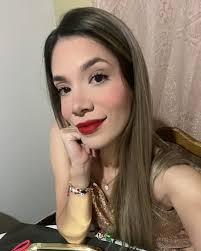 Michelle Matos (@michellevmn) • Instagram photos and videos