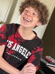 Vincent Puerari Smith's Men's Basketball Recruiting Profile