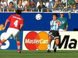 A edição de 1994 da copa do mundo marcou a décima quinta participação da seleção brasileira de futebol nessa competição. Ariel Ortega