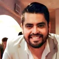 2700+ perfiles de «Lauro»