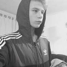 Listen to playlists featuring Mister Squiz