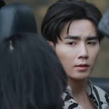 Pleng Bin Bai Ngiw (2022)