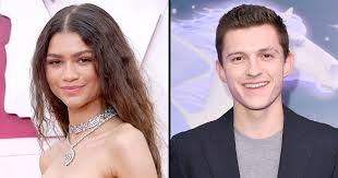 According to page six , the kiss was captured at a red light during a sunset drive in holland's audi sports car. Zendaya And Tom Holland Confirm Romance Kiss Photos News Logics