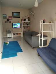 Dekorasi ruang tamu menggunakan barang ikea. Solusi Desain Untuk Kreasi Ruang Tamu Sempit Ikea Indonesia