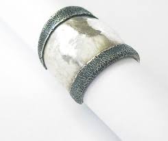 Check spelling or type a new query. Pin On Metal Jewelry