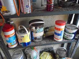 One of the most frequently asked questions homeowners have is how to dispose of latex paint without taking it to a paint recycling facility. How To Recycle Dispose Of Old Tins Of Paint Never Paint Again