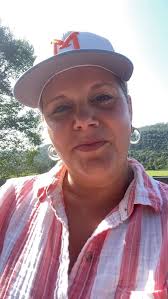 Gardening math! 🤓 I was terrible at algebra but I'm great at using  gardening math to solve problematic landscaping! Message me for a walk and  talk! , #minnesotagardener #curbappeal #gardeningmath