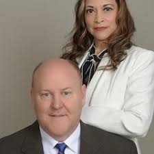 Larry and Maria ,Si hablo espanol