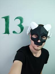 Papercraft 3d Horned Skull Mask 2 Halloween Pepakura Carnival Etsy Skull Mask Paper Crafts Pepakura