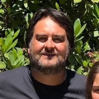 60+ perfiles de «Patterson»