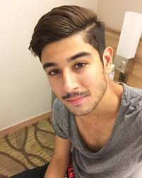 We will also look at who is harris baba, how he become famous, harris baba's girlfriend. Biodata Harris Baba Penyanyi Handsome Seiras Zayn Malik Azhan Co