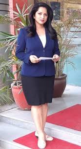 Preeti Raghunandan (News Anchor) Wiki, Age, Husband, Family, Salary,  Biography & More