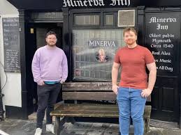 Desperate appeal as 450-year-old pub's famous bench stolen from front door 