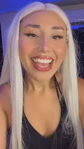 se merece bailecitooooo de celebración jijijij, parte de la coreooo que  creó la seca @vale.jgc y @andresgalaz7 😍🪄, 🏹 💜, #parati #viral  #cantante #chilena #viralreels #intenso #nuevamusica #singleera ...