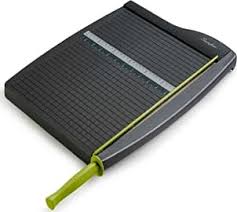 This paper cutter has a straight and sharp blade which allows it to cut through these stacks of papers at a go. Top 10 Paper Cutters Of 2020 Video Review