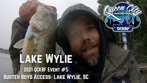 Lake Wylie Bass Fishing in Bad Weather