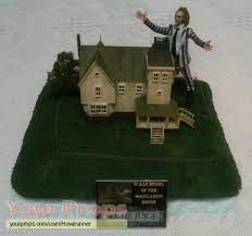 English vocabulary in use (elementary). Beetlejuice Scale Model Of The Maitland S House Replica Movie Model