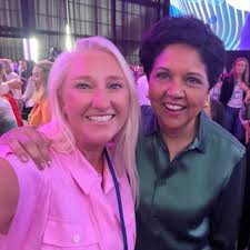 L plates in the house! Or should I say in the car. @sophieshaw.nz 👏