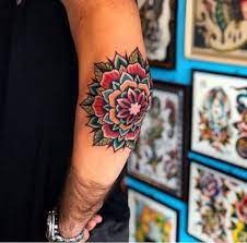 34 Trendy Tattoo Old School Ideas Inspiration Traditional Styles Traditional Mandala Tattoo Elbow Tattoos Traditional Tattoo Sleeve